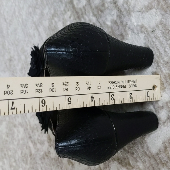 Lindsay Phillips Python Print  Floral Peep Toe Wedge 7M Black - Picture 17 of 17